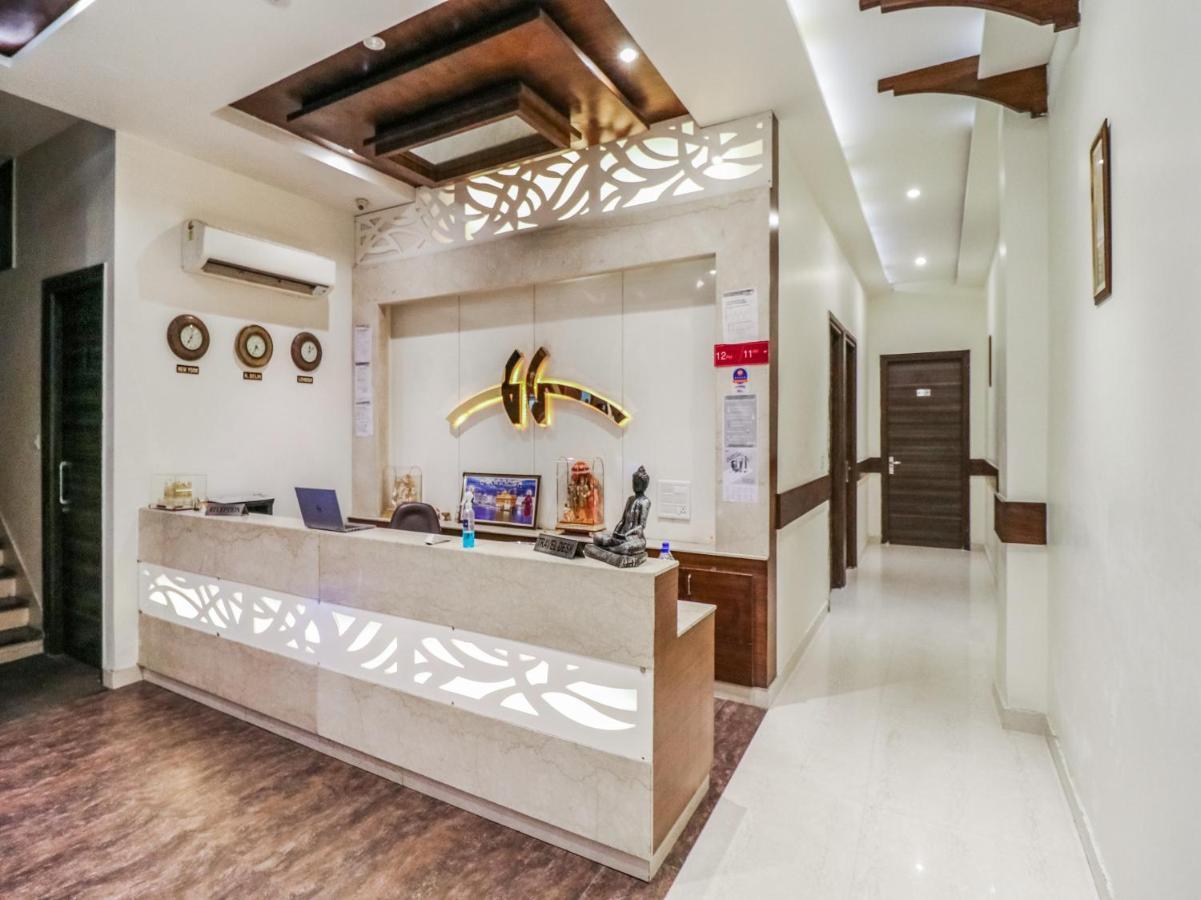 אמריצר Oyo 1977 Hotel Grand Galaxy מראה חיצוני תמונה